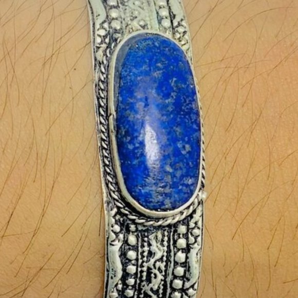 Single Handmade Turkmen Lapis Lazuli Bracelet: Tribal Kuchi Jewelry - Picture 3 of 6